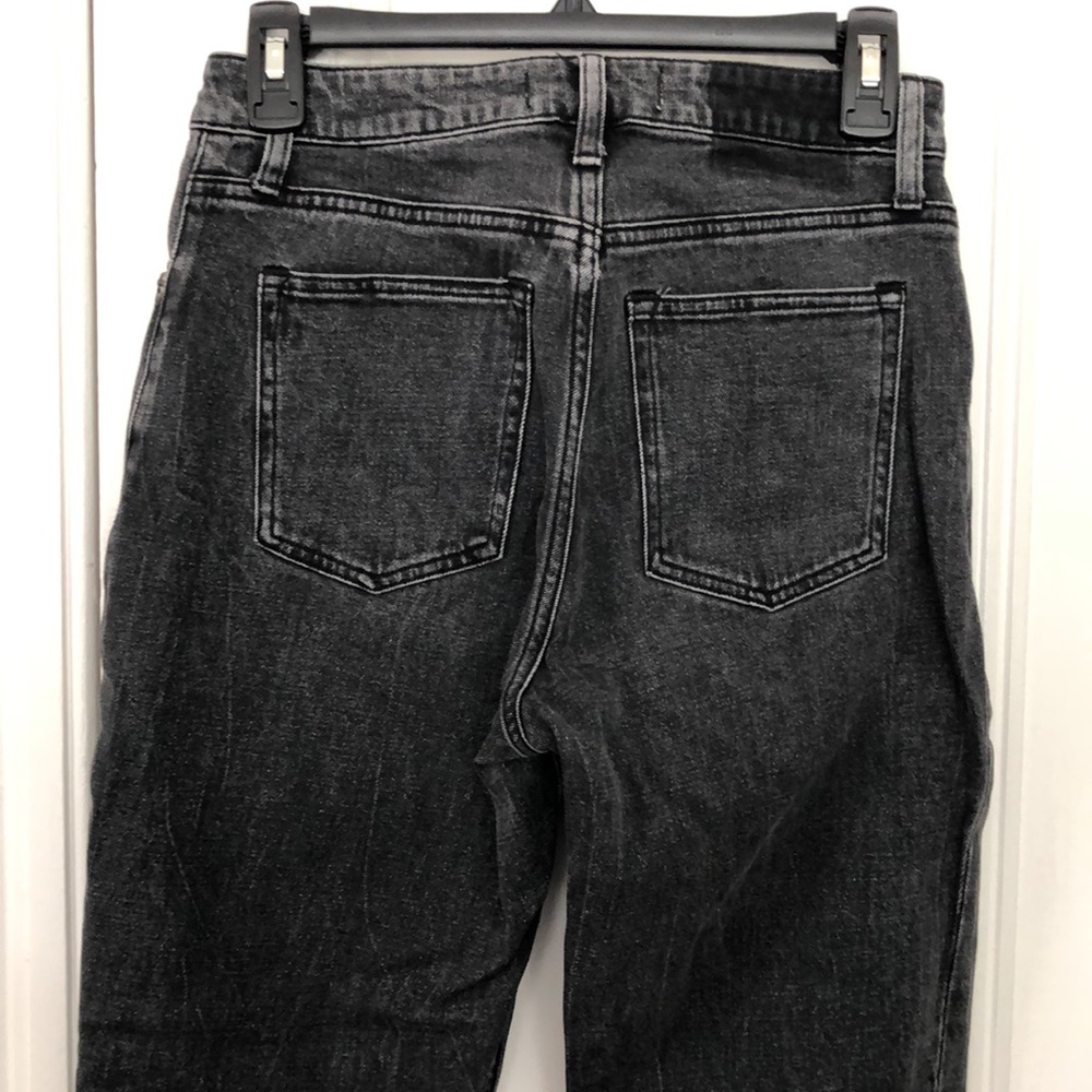 Jeans - Picture 2 of 3